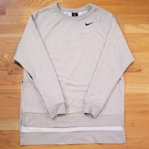 Nike Dri Fit Sweatshirt 💖